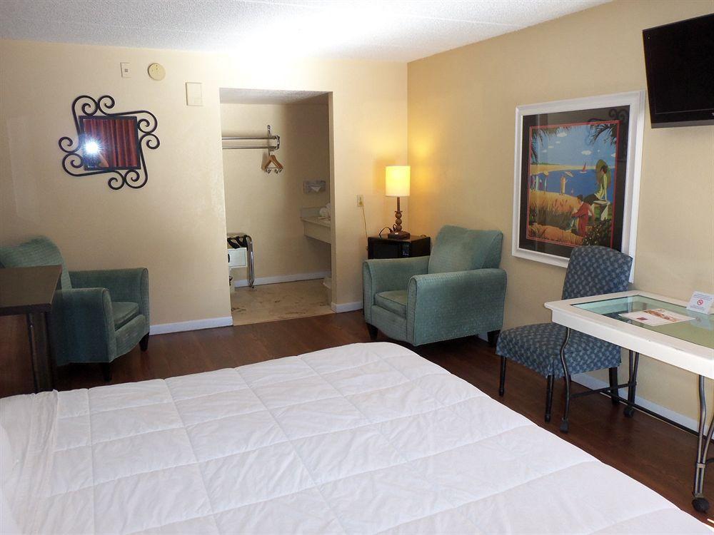 Claremont Kissimmee Hotel Celebration Exterior photo